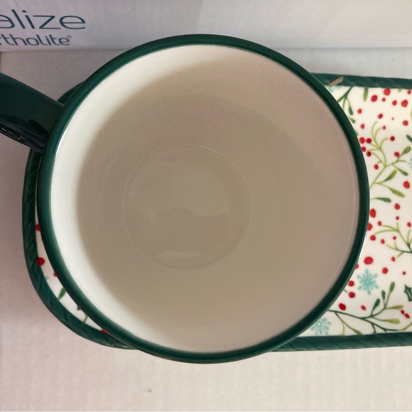 The Pioneer Women Holly Toss cookie tray set - Picture 6 of 6